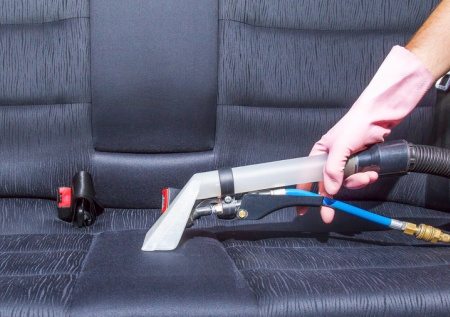 Чистка салона автомобиля своими руками: экономно и эффективно