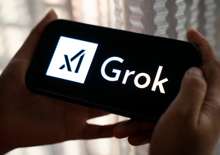 Онлайн-энциклопедия Маска Grokipedia: что это такое, отличие от «Википедии»