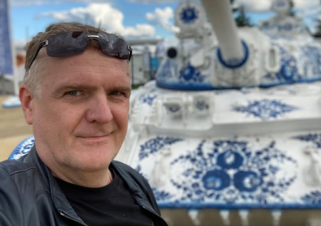 Новый «Универ», Ивлеева, молодая жена: как сейчас живет актер Сергей Пиоро