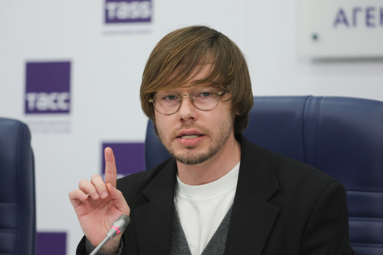 Дмитрий Бикбаев