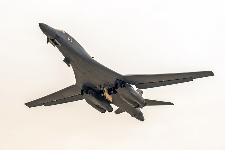 Бомбардировщик B-1B Lancer