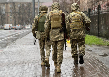 На Украине мужчину мобилизовали вместе с собакой