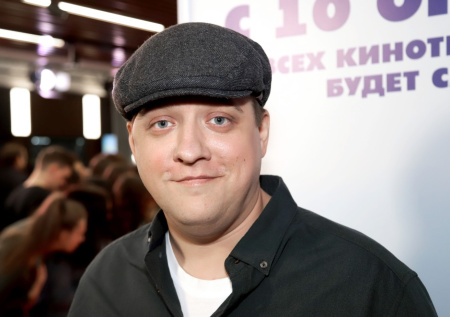 Повторил судьбу Фриске. Актер Роман Попов умер от рака мозга в 40 лет