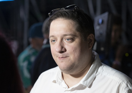 Названа дата прощания с актером Романом Поповым