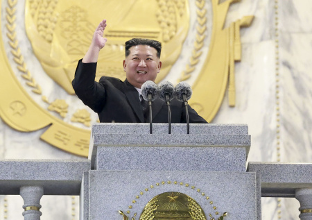 «Какой резон?»: политолог о нежелании Ким Чен Ына встречаться с Трампом