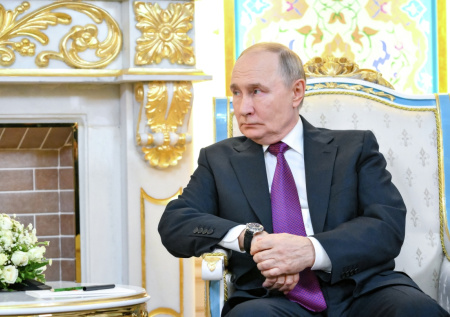 Песков: Путин и Алиев обсуждали тему ареста россиян в Баку