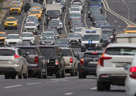 Дептранс Москвы сообщил о временных ограничениях для транспорта в центре