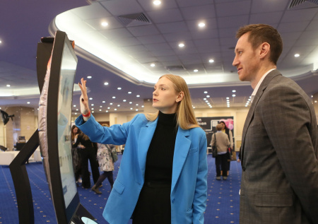 Актуальные темы российской моды обсудят на Bee-fashion Forum в Москве