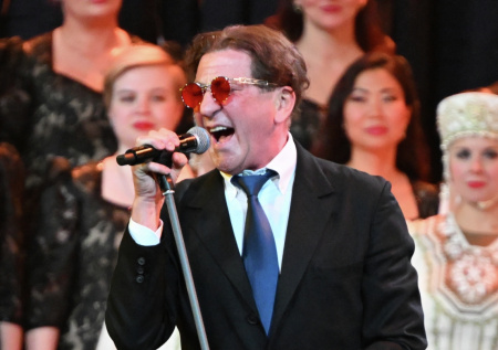 «Буду трепать нервы»: Лепс вышел на связь после слухов о госпитализации