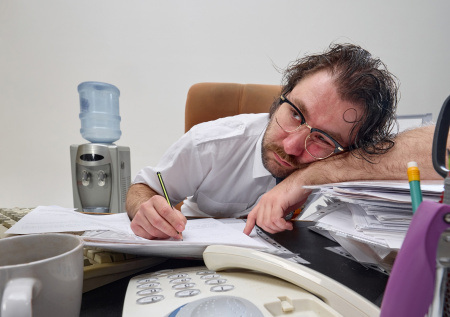 Россиянам рассказали, чем может обернуться бардак на рабочем месте