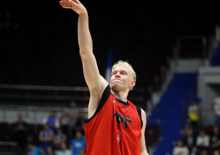 Юрист оценил шансы баскетболиста Касаткина оспорить решение об экстрадиции