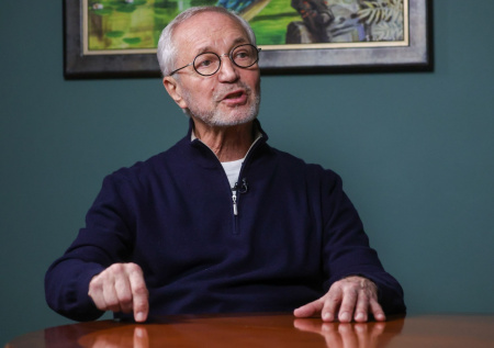 Евгений Герасимов рассказал о своих первых изменениях в Театре сатиры