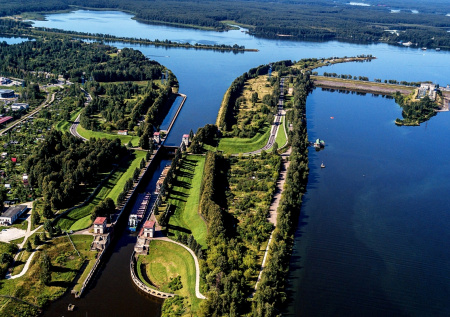 Российского депутата сняли с должности после скандала