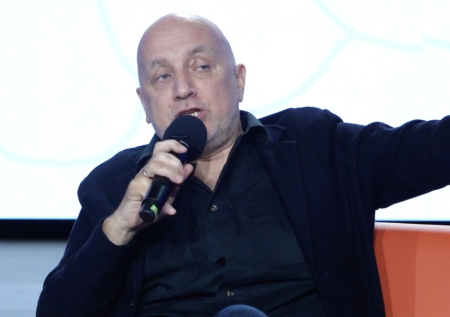 «Это все туфта»: Прилепин рассказал, как найти время на чтение книг