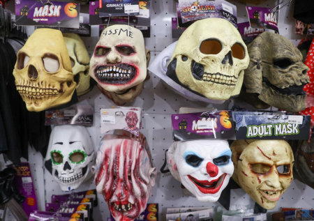 Россиянам назвали главную опасность вечеринок на Хэллоуин