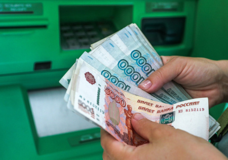 МРОТ в России может увеличиться почти в два раза