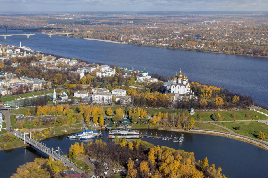 Ярославль — вид на слияния рек Волги и Которосли
