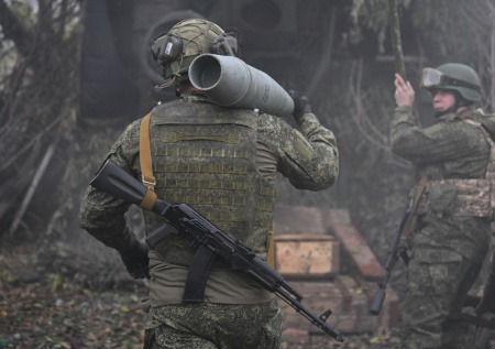 Киев запретил СМИ ехать в Покровск: как скрывают, что ВСУ попали в котел?