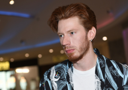 Внуку Пугачевой пригрозили армией при возвращении в Россию