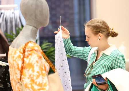 Стилист дала советы, как правильно носить корректирующее белье