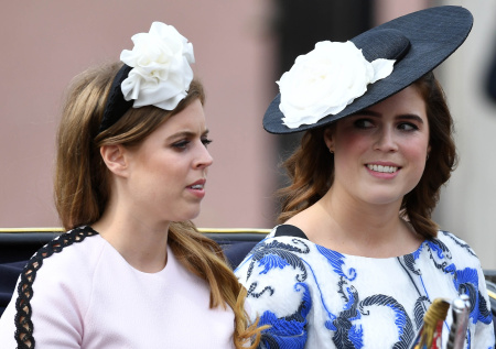 Дочери принца Уильяма бежали из Великобритании