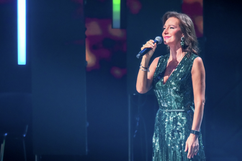 Елена Север