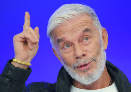 Газманов объяснил, почему военные песни звучат в позитивном ключе