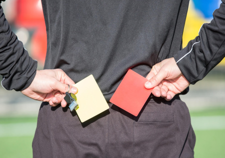 В Турции произошло массовое отстранение футбольных судей