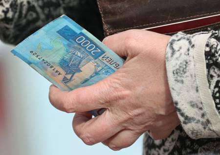 Около 17 млн россиян получили выплаты ко Дню народного единства