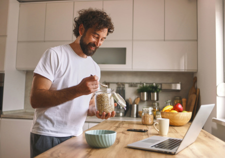 Какой сегодня день? Праздники и памятные даты 6 ноября 2025 года