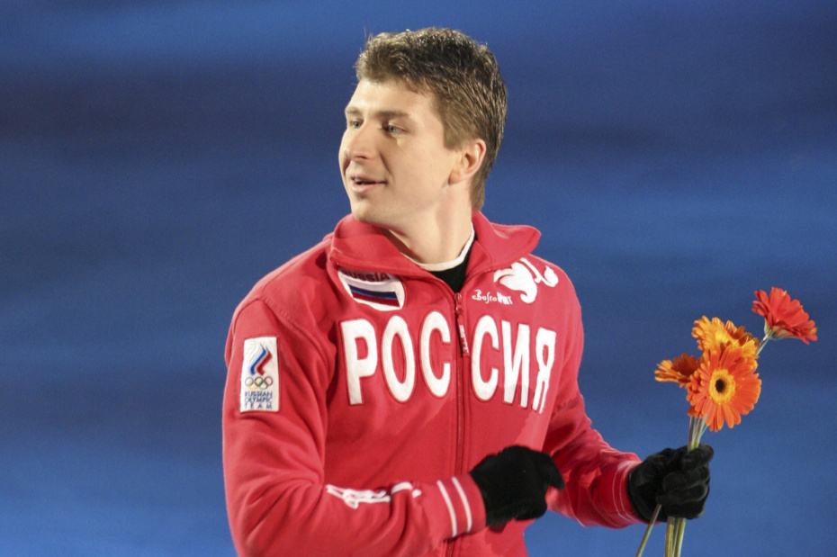 Российский фигурист Алексей Ягудин, победивший в одиночном катании на XIХ зимних Олимпийских играх, Солт-Лейк-Сити