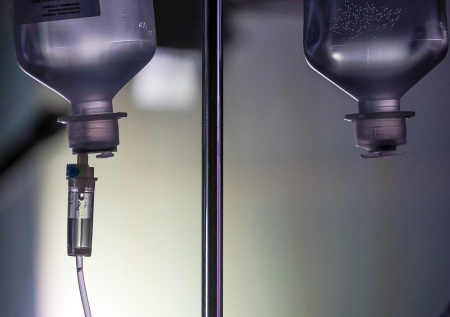 Врач Шуров раскрыл детали шоу «Звезды под капельницей»