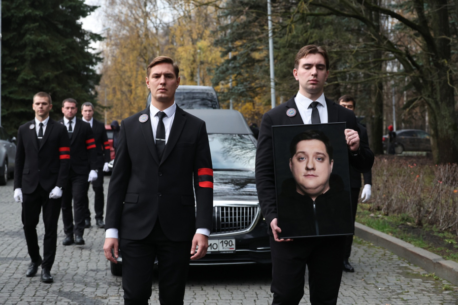 Прощание с актером Романом Поповым в Центральной клинической больнице (ЦКБ)