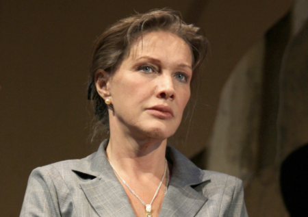 Замуж в 72, здоровье, мнение об СВО: как живет Елена Проколова