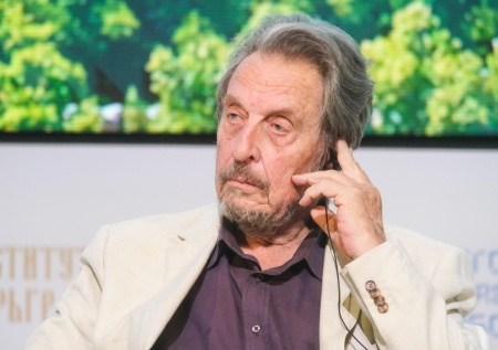 Отец Илона Маска предположил, кто мог сорвать встречу Путина и Трампа