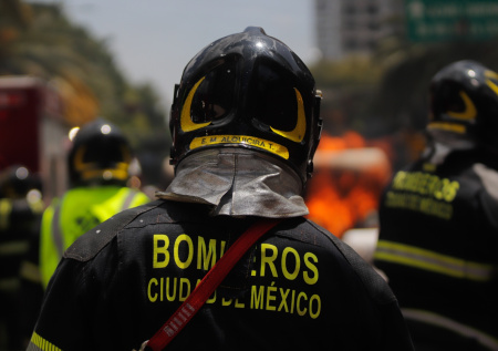 Мощный взрыв в магазине популярной сети унес жизни более 20 человек