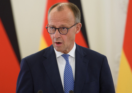 Стало известно, почему канцлер Германии отменил визит в Китай