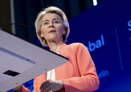 «Опасный путь»: решение фон дер Ляйен привело в ужас европейского политика