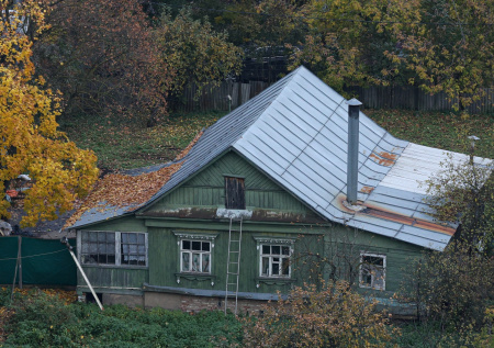 Пенсионер лишился земельных участков на 13 млн рублей из-за хитрой невестки