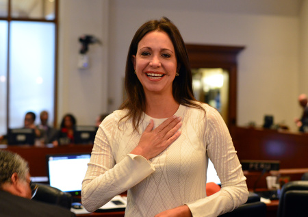 Лауреат Нобелевской премии мира призвала Трампа начать боевые действия