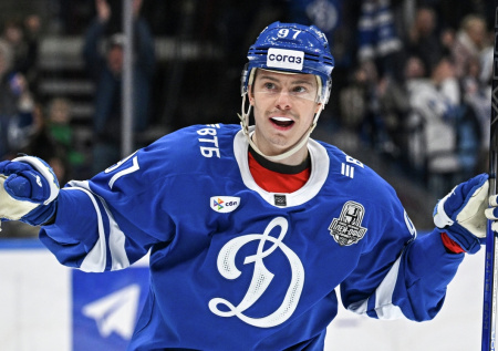 «Динамо» обыграло СКА и одержало пятую победу подряд