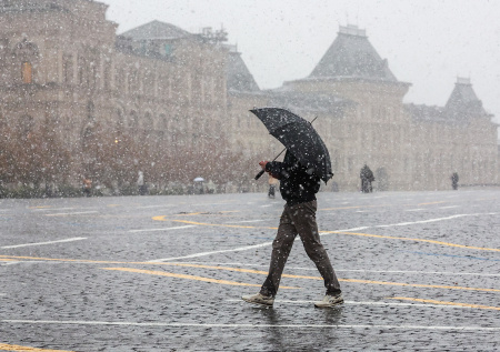 Погода в Москве во вторник, 4 ноября: майское тепло прервется морозом?