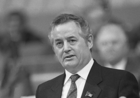 Стало известно, где упокоится бывший главред «Известий»