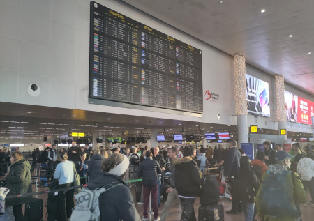 В Бельгии из-за дронов отменили 54 авиарейса