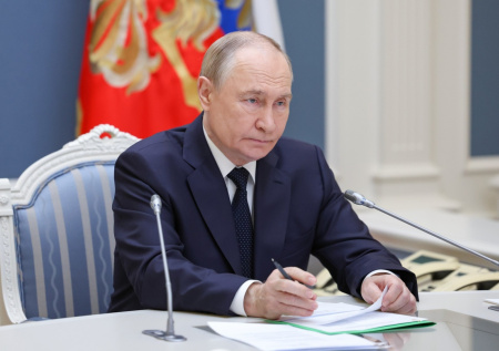 Путин утвердил порядок приема гражданства России для иностранцев на СВО