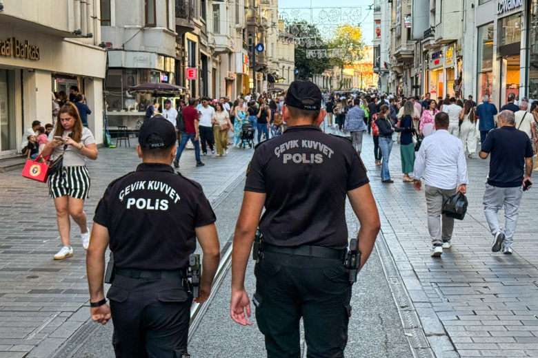 Полиция Турции