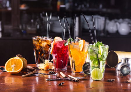 ФНС ополчилась на кафе с раздельными терминалами за бар и кухню