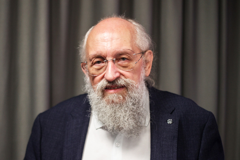 Анатолий Вассерман