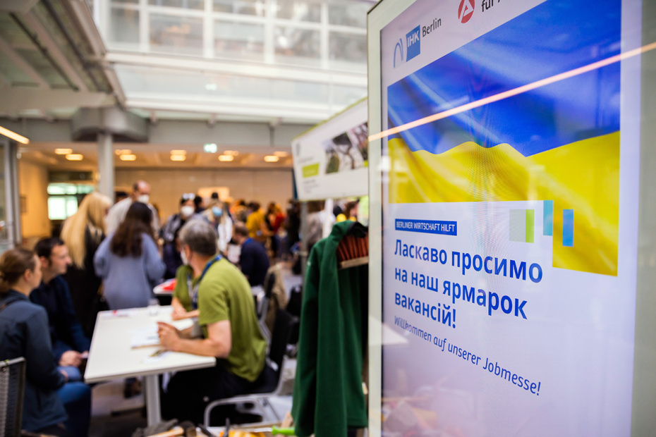 Ярмарка вакансий для украинских беженцев в Берлине