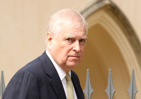 Королевская семья Британии: новости, что известно об извращениях Эндрю